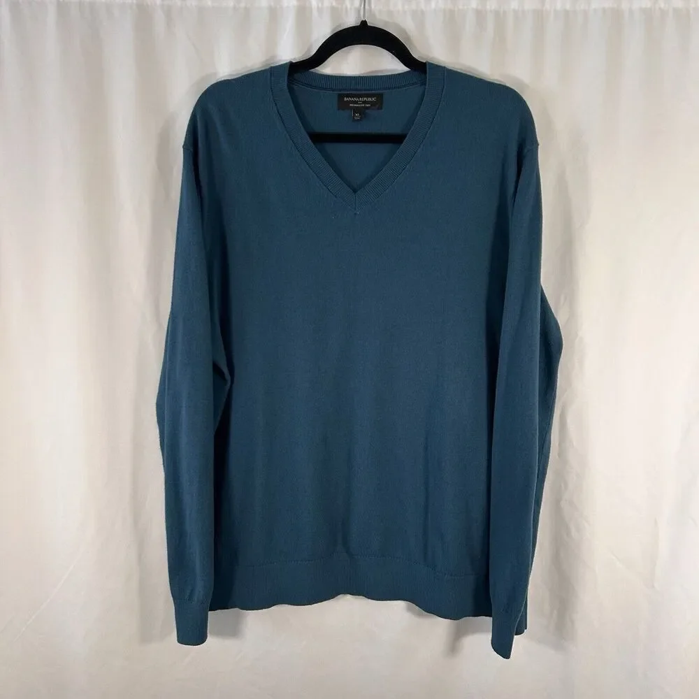 Banana Republic Premium Luxe Yarn Sweater Men's XL Green Vneck Silk Cashmere